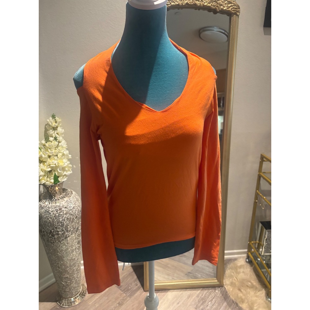 Axara Paris Women Orange Cold Shoulder V-Neck‎ Long Sleeve Top Size M